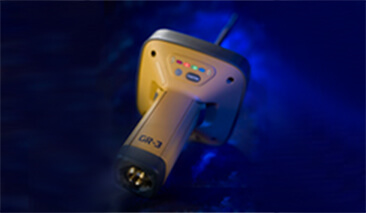 GPS receiver<br />
GR-3